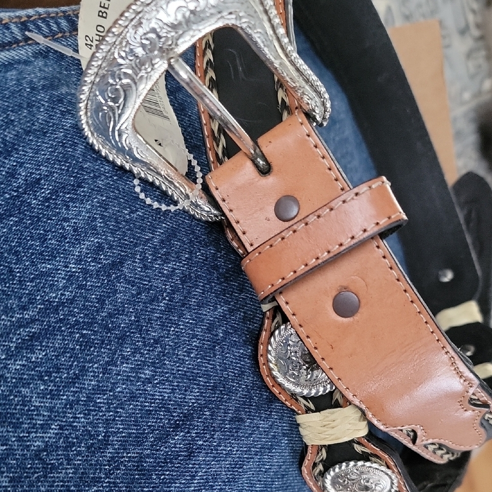 Stylish Tan Leather Belt with Silver Accents